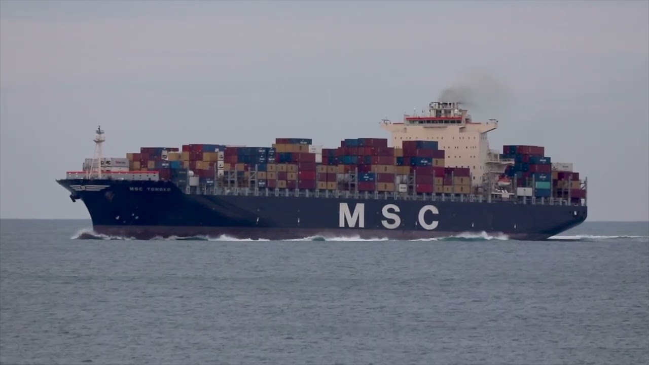 The container ship MSC Tomoko inbound to Melbourne's Swanson Dock at Point Lonsdale. Ship Spotting