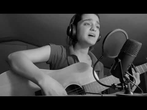 اجرای آهنگ وطن داریوش توسط آیداخلیلی Vatan Dariush By Aida Khalili