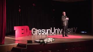 KONUŞ Kİ SENİ GÖREBİLEYİM | Hakan Altıner | TEDxGiresunUniversity