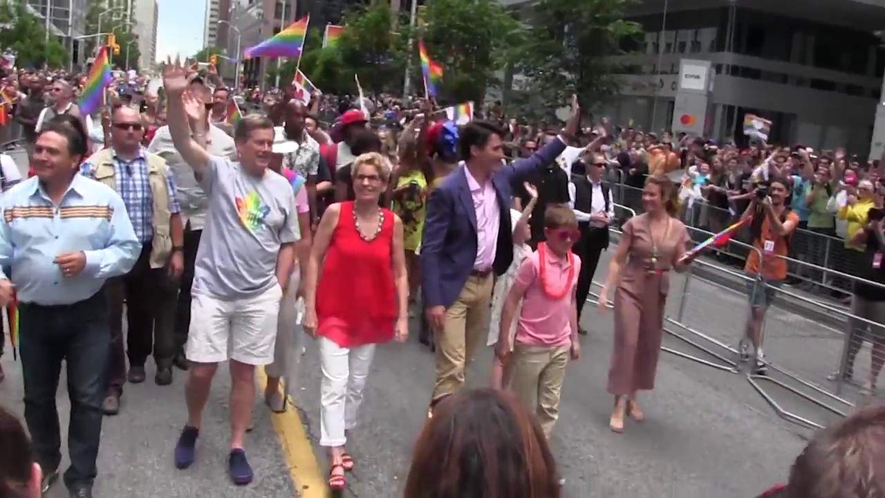 Justin Trudeau marches in Toronto Pride parade - Justin Trudeau marches in Toronto Pride parade