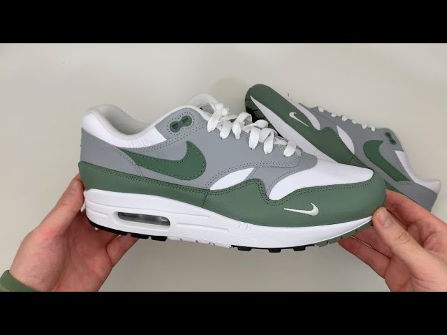 sage air max