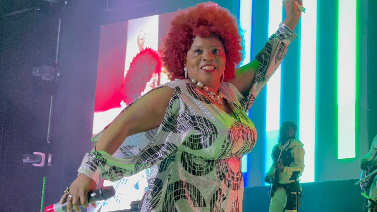 CHANCE NALUBEGA SHOWED UP IN STYLE AT TUGENDE MU KIKADDE