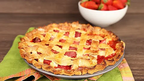 Quick & Easy: California Giant Berry Farms Strawberry Pie