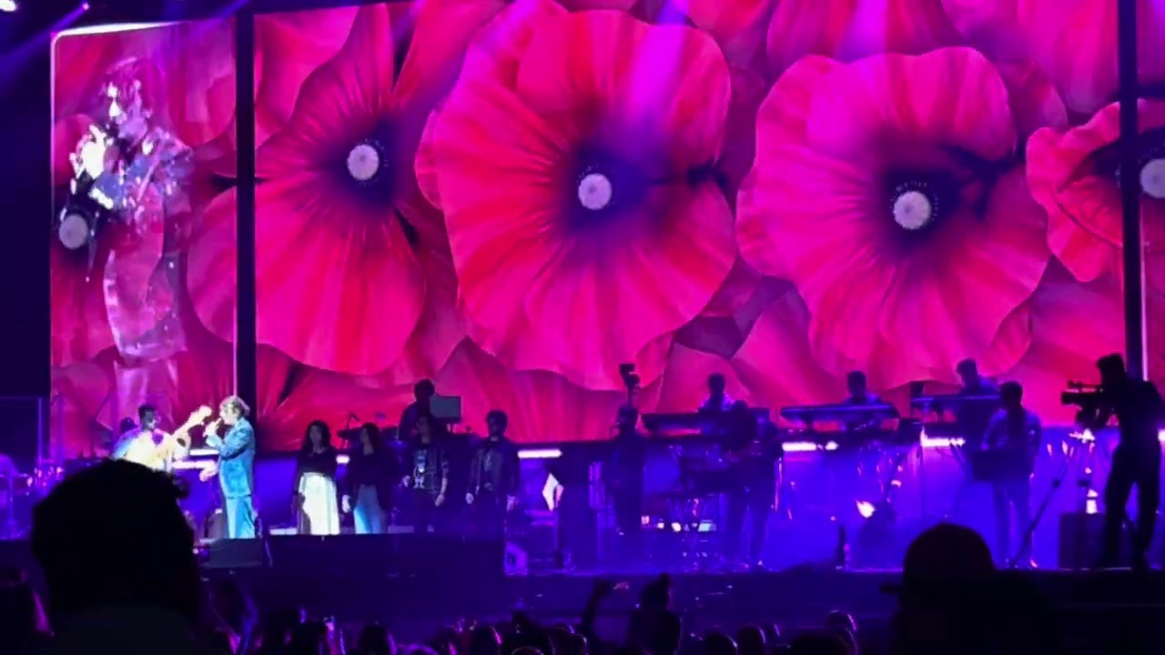 Sonu nigam live - Sathiya