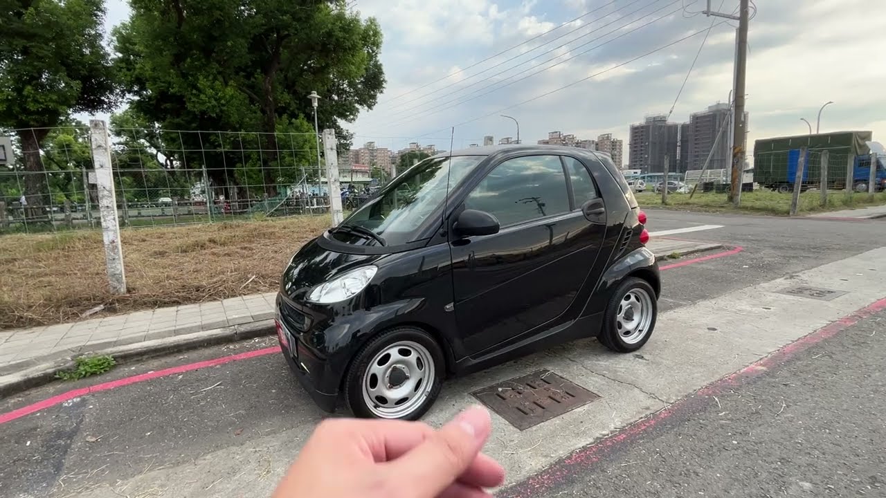 (賀成交)可全貸 原鈑件 有認證 2代小改款 MHD 52KW 引擎+新款5速自手排變速箱 車身動態穩定系統 大螢幕安卓機 SMART FORTWO 1.0 PURE-8891嚴選車商-SUM徐全汽車