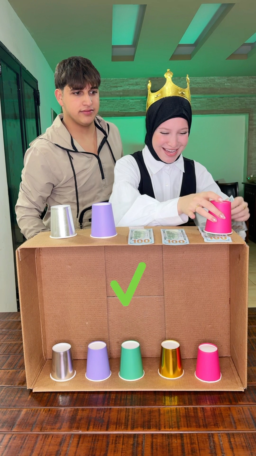 جوزي اسرع واحد بيربح التحديات:?