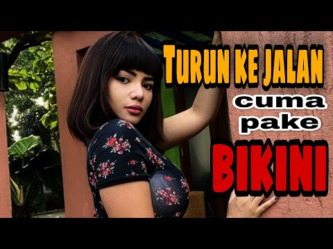 DINAR CANDY NEKAT CUMAN PAKE BIKINI DI JALAN