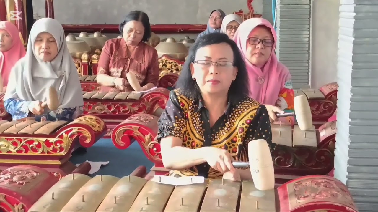 Karawitan Guru SMKN 1 Pengasih