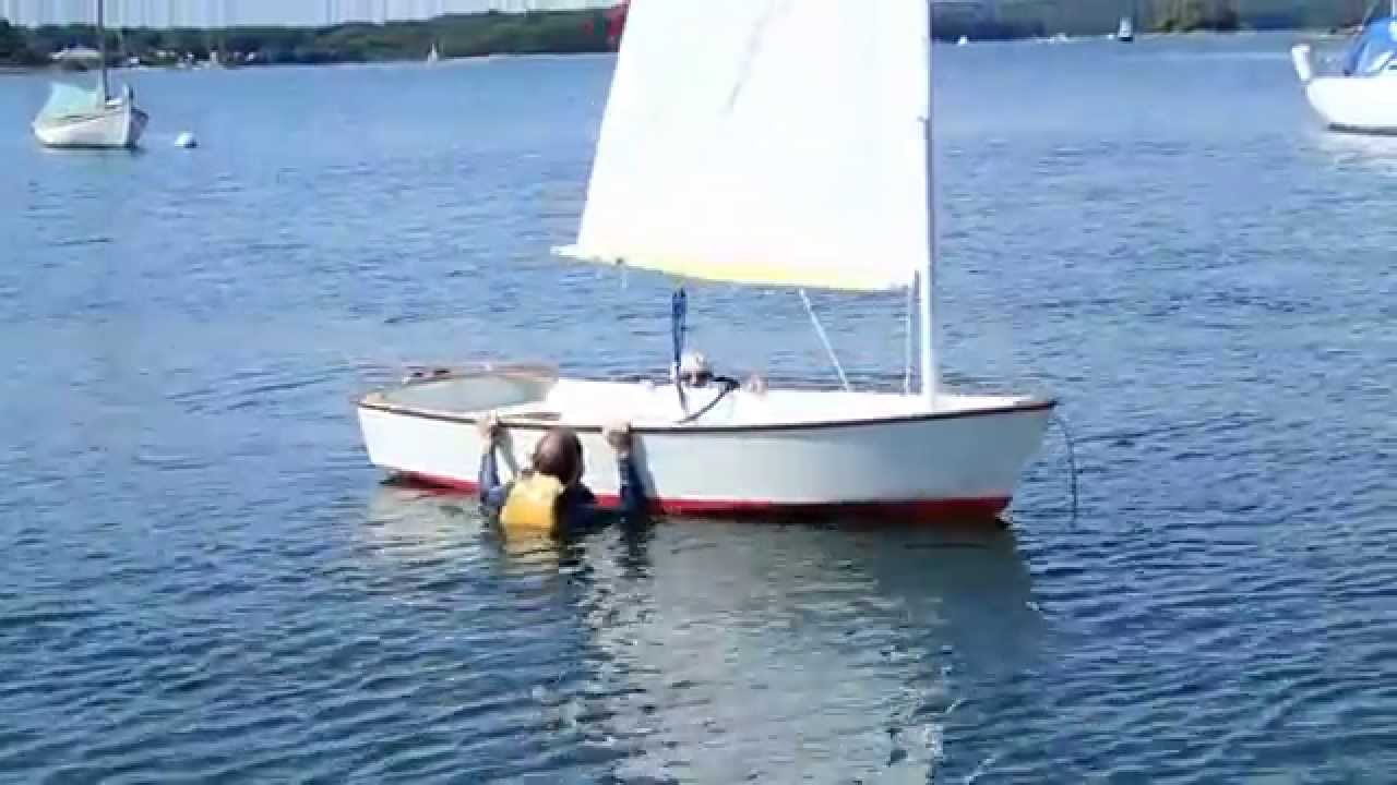 capsize recovery sailboat