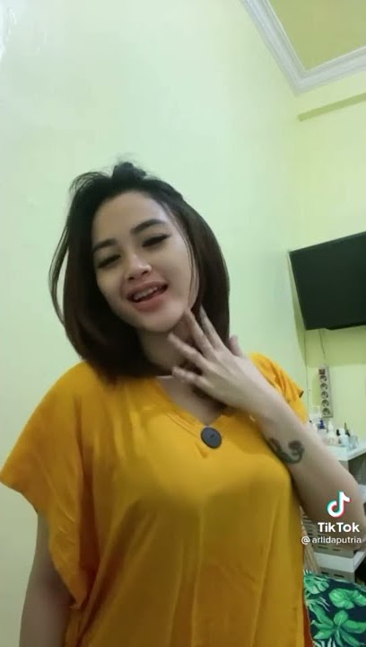 tik tok hot arlida putri