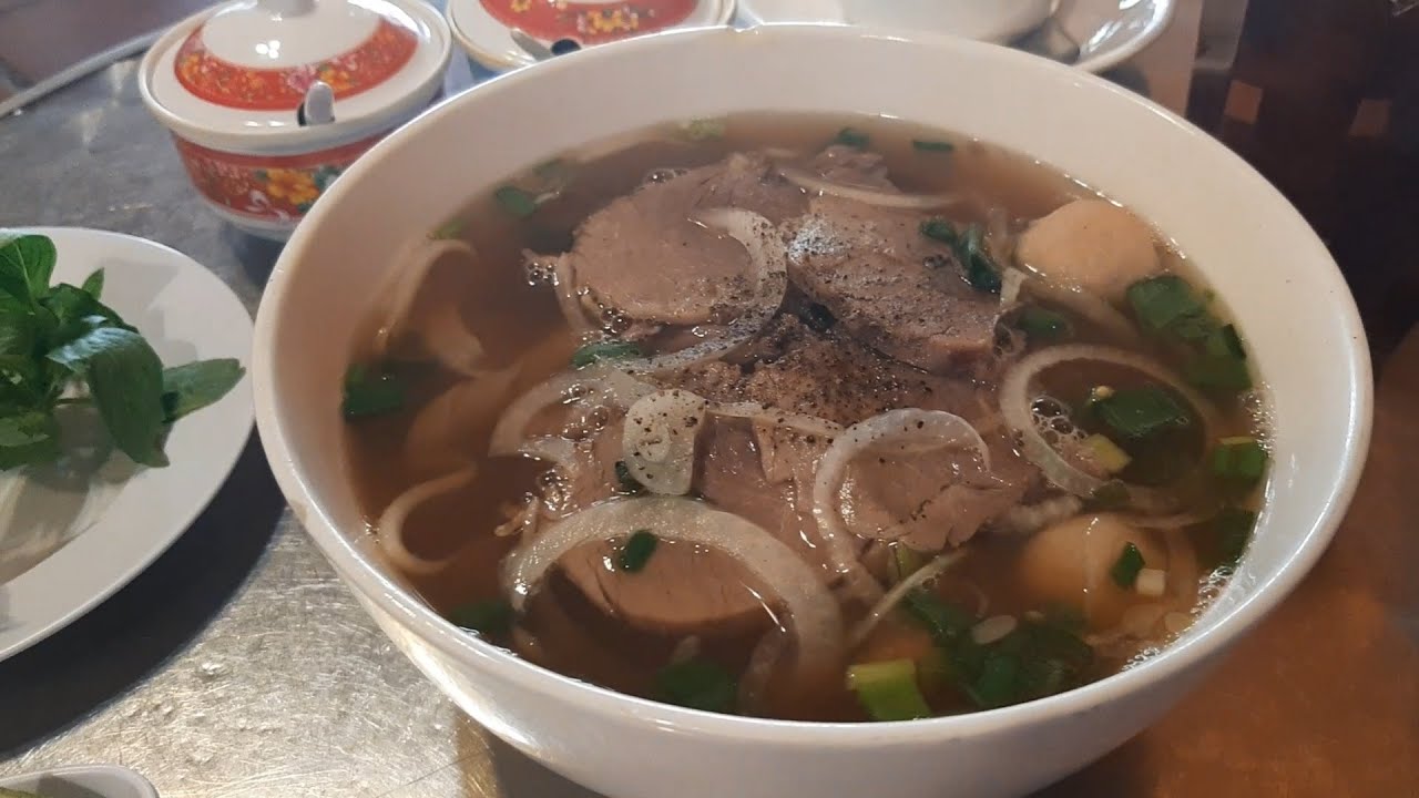 Vietnamese Delight Pho 99. What you can eat when Amoy Street Food Centre is closed for ReNoVaTioN