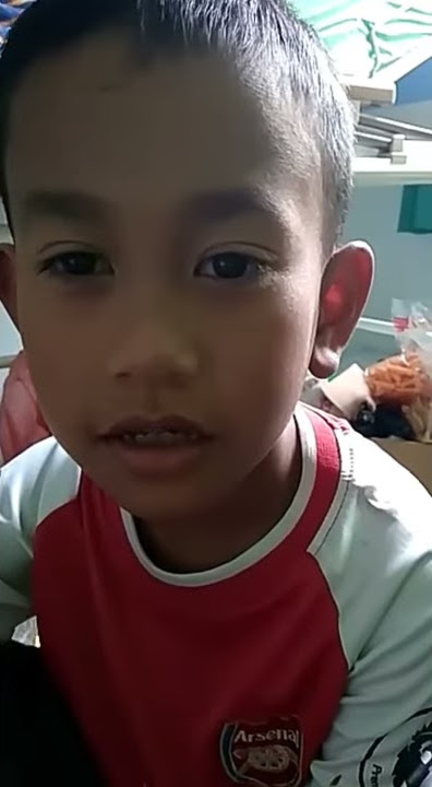 prinsip hidup si Devin.😊 mili koyo banyu tegar koyo watu .sabar koyo bapak ibu. 🍃
