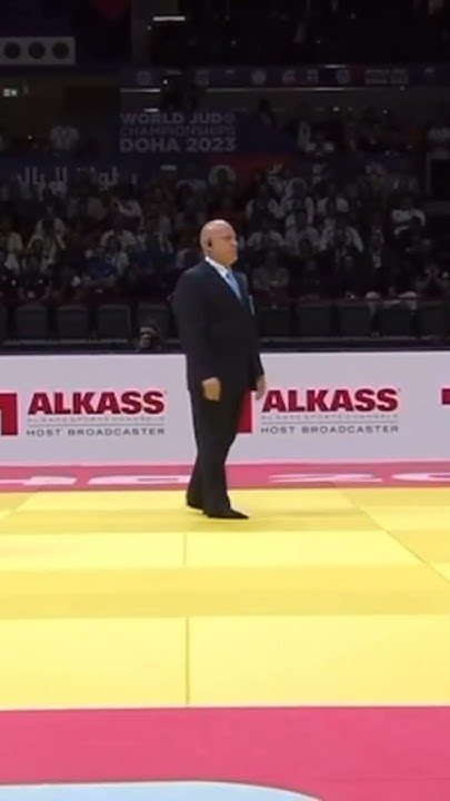 judo techniques #judo Саито Туцуру 🇯🇵 побеждает по шидо и делает счет 3 ...