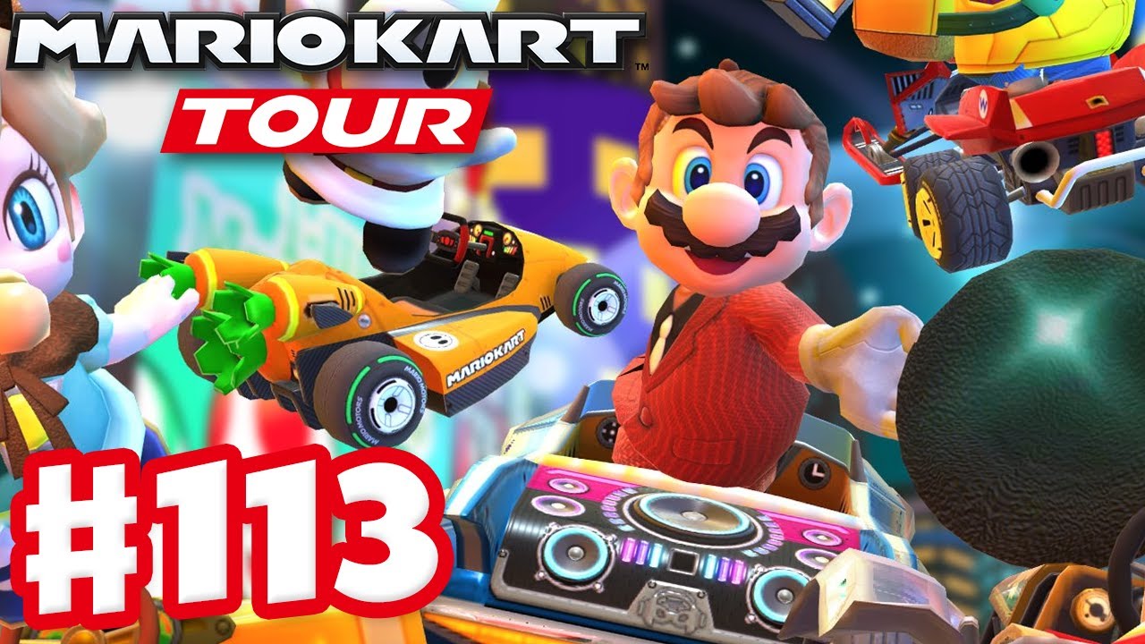 Mario Kart Tour on X: For the first half of the 1st Anniversary Tour,  drivers that have been lighting up city courses around the world are back,  including Pauline and Mario (Hakama)! #