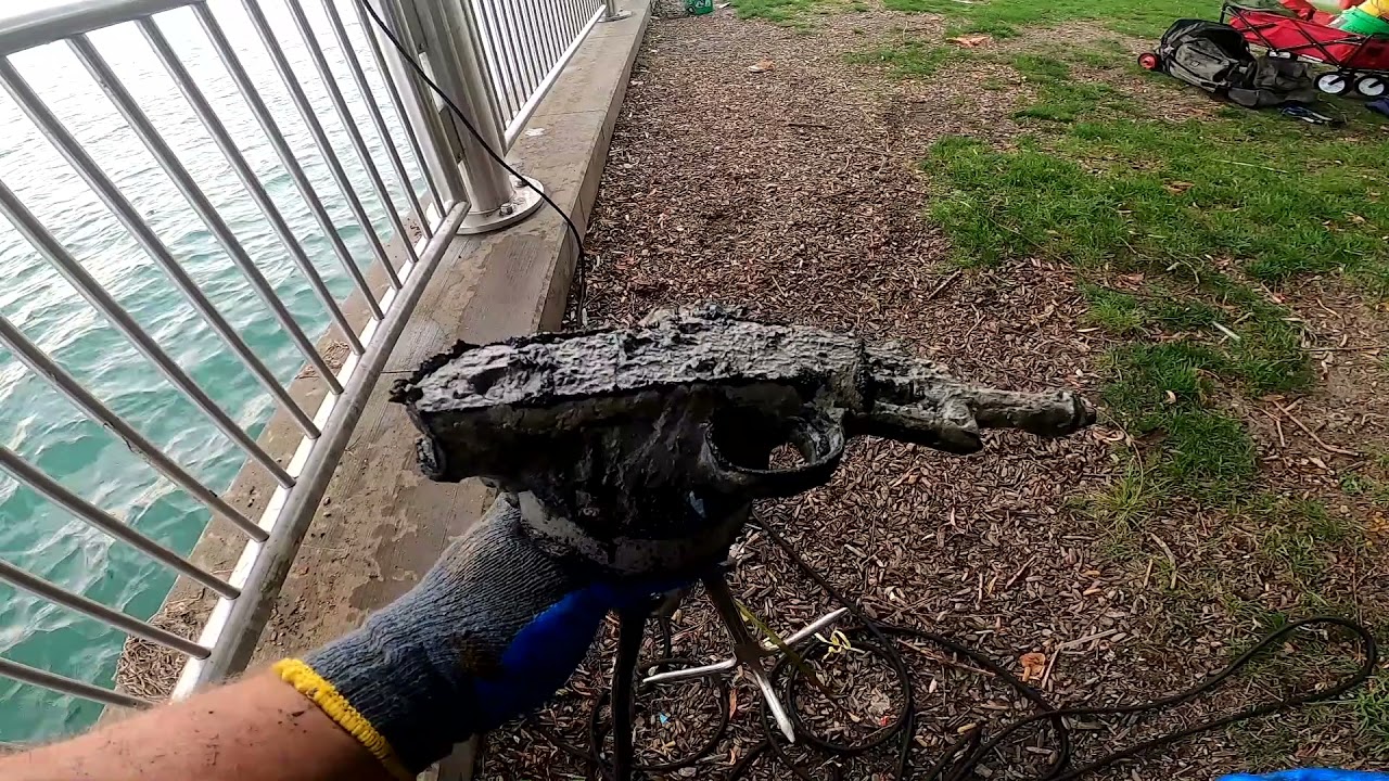 Found Another Gun and Lots of Other Finds in the Detroit River!