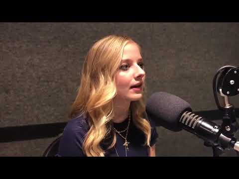 Видео: Jackie Evancho - Talks To Kitty Kitty O'Neal on KFBK New About Folsom Performance