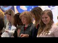 Melania Trump assembles Red Cross comfort kits