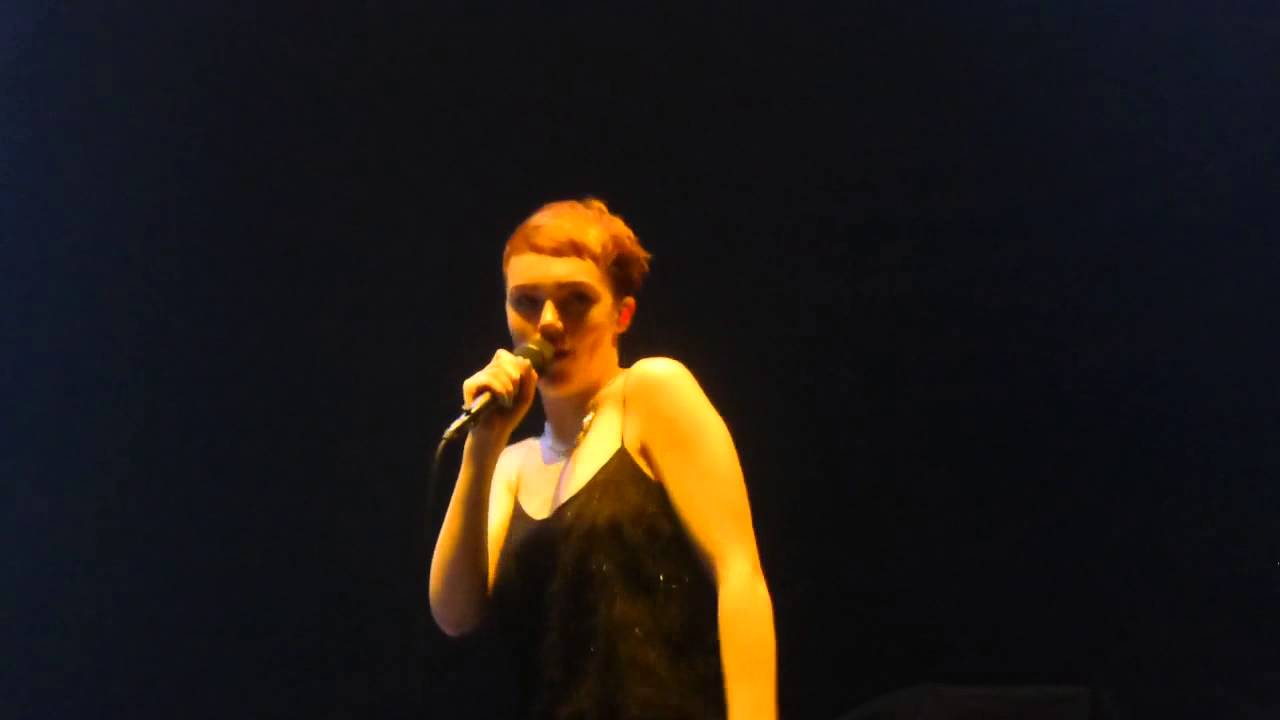 Chloe Howl - No Strings (HD) - O2 Arena - 09.03.14