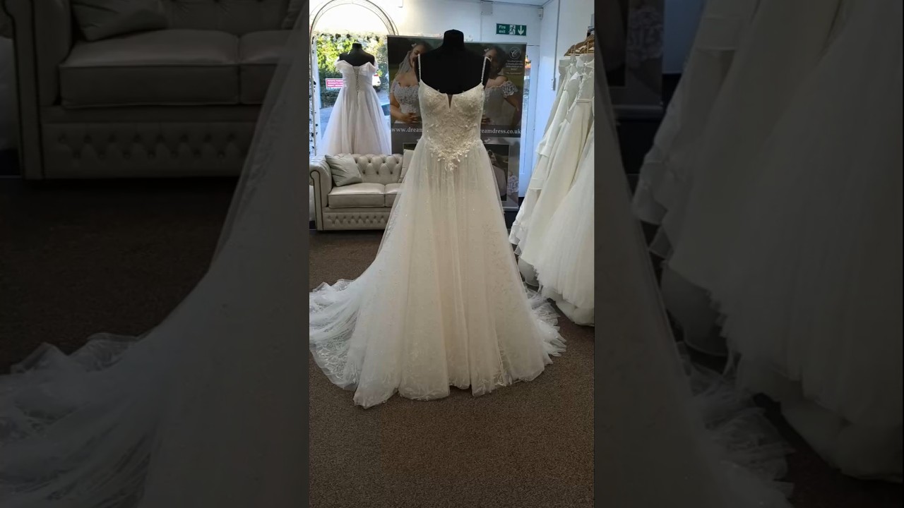 BRONTE CLASSIC LIGHT WEIGHT A-LINE WEDDING DRESS