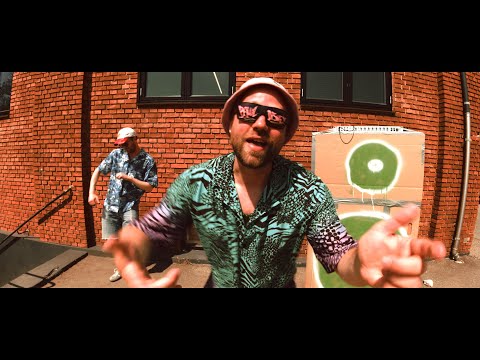 Bawl & Emilio Hestepis - Kæmpestor Højttaler [Musikvideo] Vi bygger en højtaler af pap og genbrug