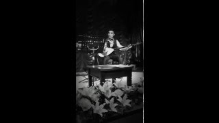 Beni Ağlatırsan Yoluna Ağlat