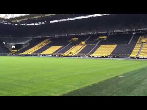 スタジアムツアー ジグナル イドゥナ パルク Signal Iduna Park ドイツ ドルトムント Youtube