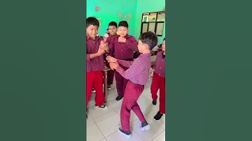 🤣Lol!! This party popper Doesn