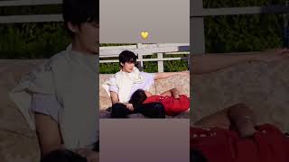 Y are we the ones third wheeling right now? 👀🫶🏽 #shownu #hyungwon #monstax #harpersbazaar