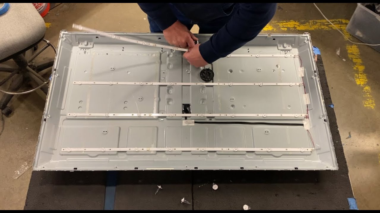Vizio 50" LED TV Not Working - No Backlight Repair - G(JVIZIOD504X8AJ12)  D50-F1 - YouTube