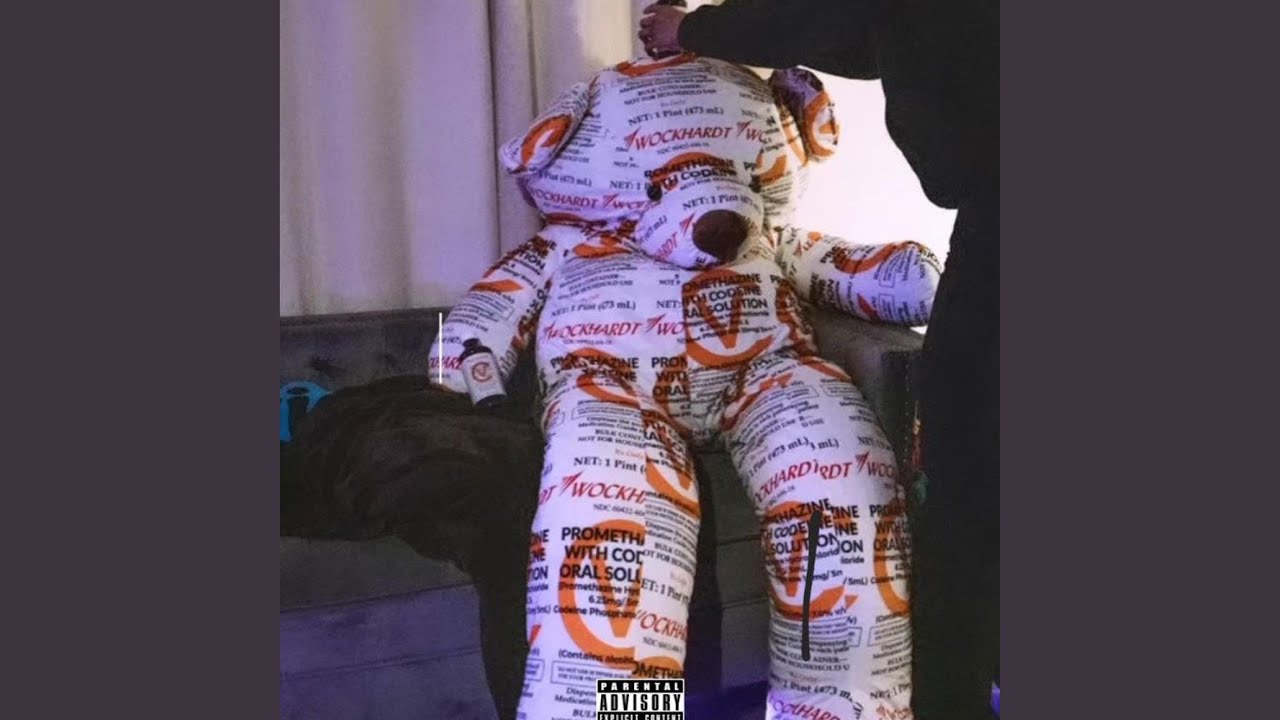 Guarda 17 (feat. Trap Deelo) su YouTube Guarda 17 (feat. Trap Deelo) su YouTube