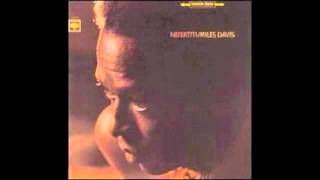 Miles Davis - Fall chords