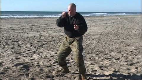 2 05 Knife Lead Hand Vertical Thrust