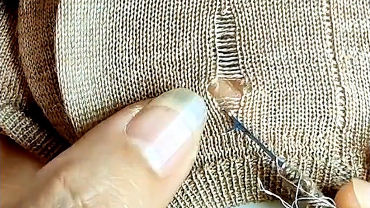 How to Perfectly Repair a Hole in a Knitted Sweater - YouTube