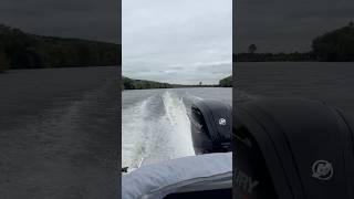 Четко #shorts #лодка #рыбалка #скорость #boat #mercury #fishing