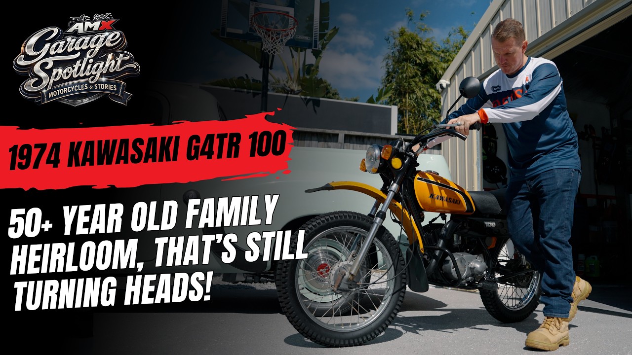 アンテーク　二輪車 His Grandfathers's 1974 Kawasaki has been in the family for over