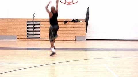 Dre Baldwin: In & Out-Crossover Finish to Thru-Legs-Cross Pullup Jumper Counter Move | Basketball