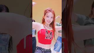 Y2K 컨셉 제대로 말아주는 나연 신곡 | STUDIO CHOOM ORIGINAL #shorts