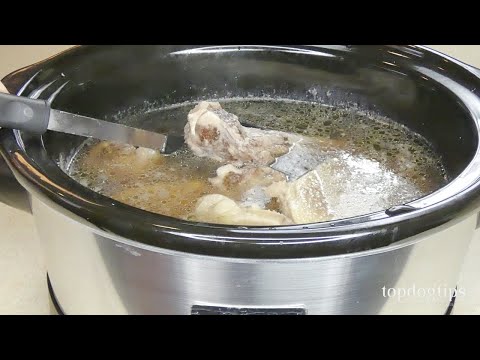How to Make Bone Broth for Dogs (Quick Step by Step Guide)