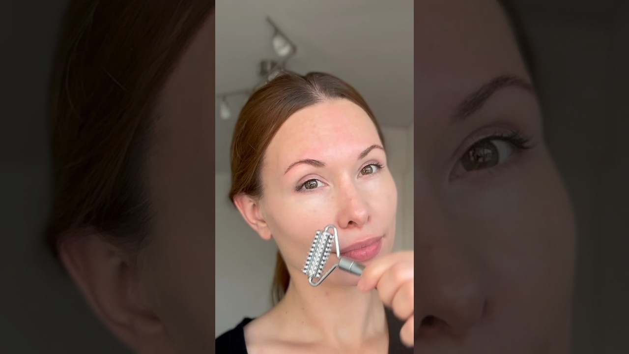 Face lifting rejuvenating Facial massager roller for sagging cheeks