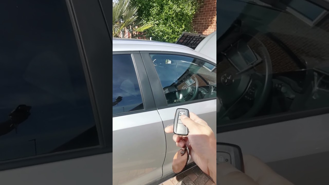 Toyota Corolla smart key open/close window