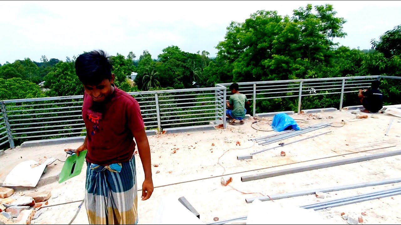 ছাদের উপরে প্যারাফাইট সেফটি রেলিং এমএস বক্স দিয়ে অনেক সুন্দর এবং খুবি মজবুত দেখুন খরচ সহ বিস্তারিত