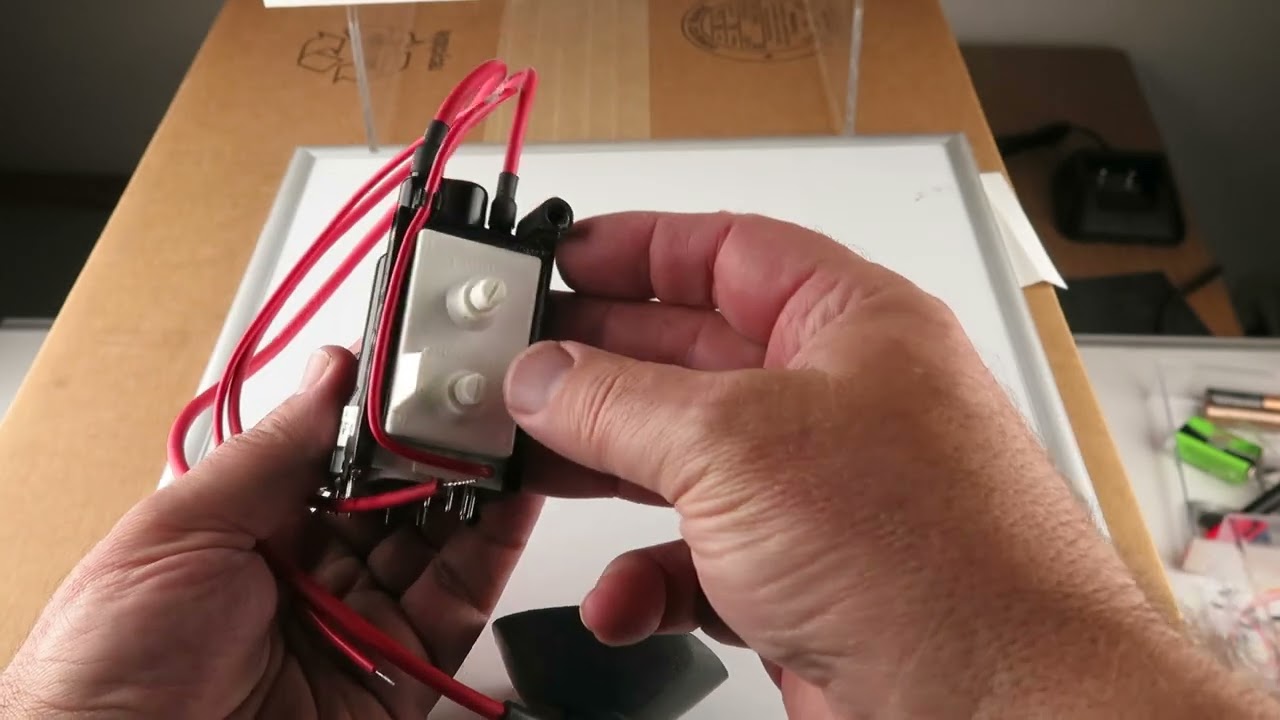 G26370 - High Voltage Large FCE1415DL Flyback Transformer