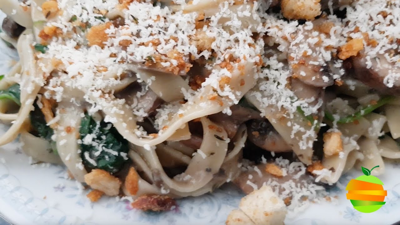 Cómo hacer PASTA en SALSA de CHAMPIÑONES o en Salsa de Hongos Deliciosa y Súper Rápida