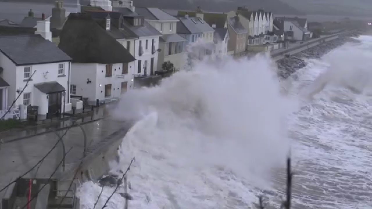 Torcross South Devon and Storm Frank 30/12/15