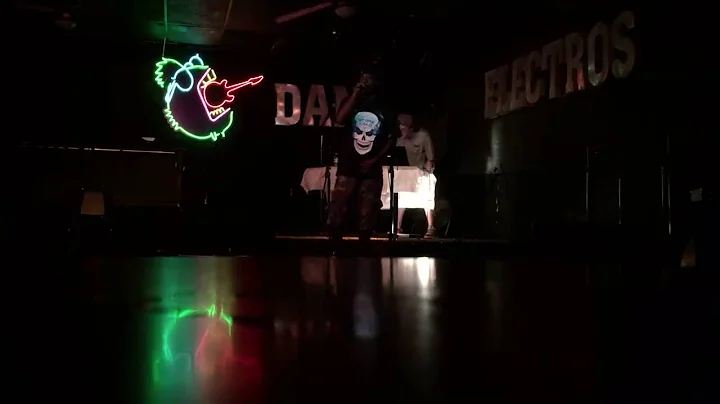 Stone Cold Freestyle feat. Derek (Live)