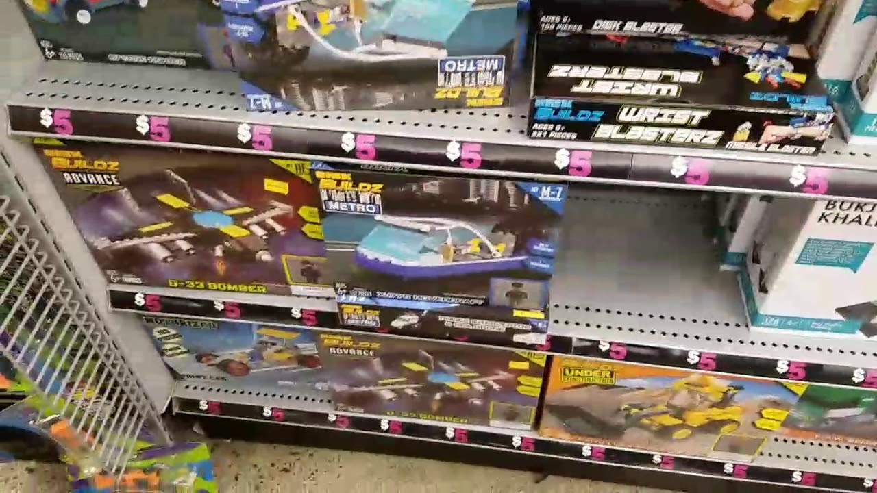 Knockoff Lego at Five below - YouTube