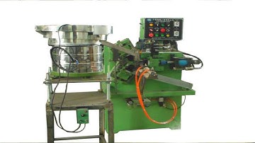 Fully automatic thread rolling machine