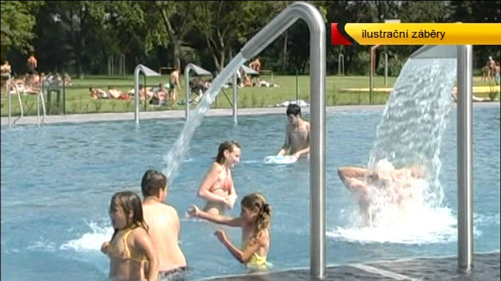 Hodonin Navstevnici Koupaliste Jsou Snadnym Tercem Zlodeju Youtube