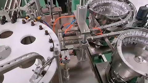 Essential oil filling capping and labeling machine with inner plug