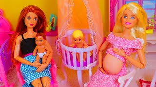 임신한 바비의 아기방꾸미기!! 친구의 아기도 함께 돌보는 바비! Two Barbie Cute Little Baby Care & Decorating A Baby Bedroom